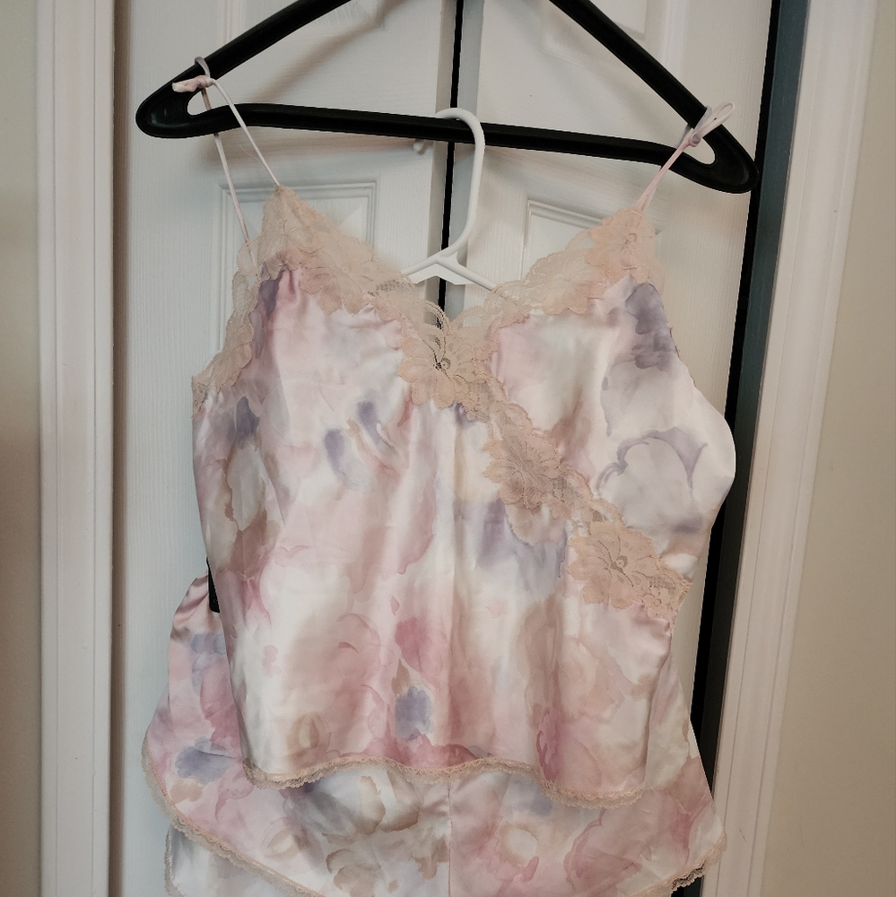 Miss Elaine Watercolor Lace Lingerie Set · Vintage Union-Made · Size Medium